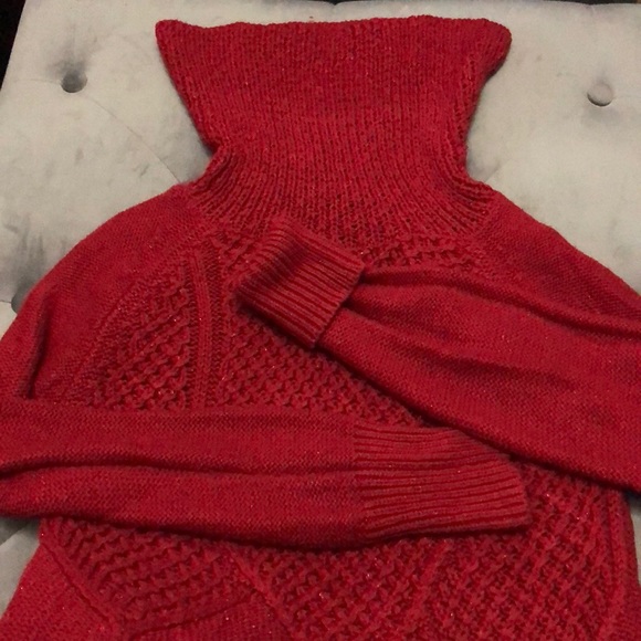 Sweater - Picture 3 of 4